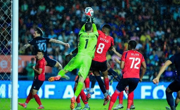 Nguyễn Filip đã chơi tuyệt vời trên đất Thái nhưng không thể giúp đội nhà thoát thua.