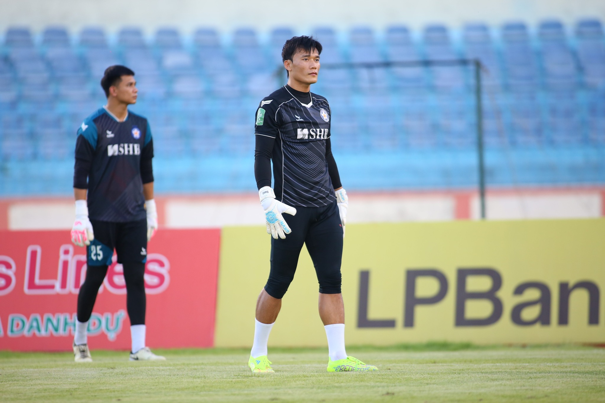 Bùi Tiến Dũng - Người Hùng Của Đà Nẵng