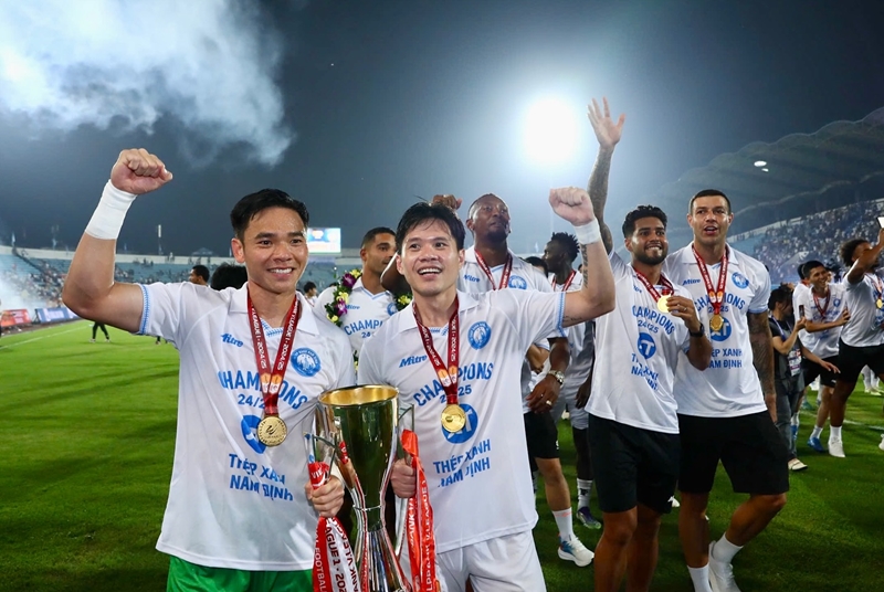 Trận Đấu Khởi Động Đầy Hấp Dẫn